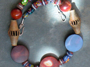 “Foulbé”: carnelian-bronze Baoulé-Venetian